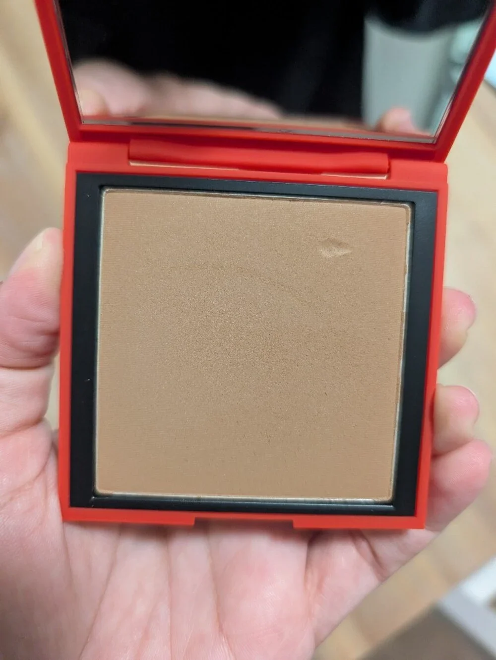 Hung Vanngo Beauty Soft Blurring Bronzer